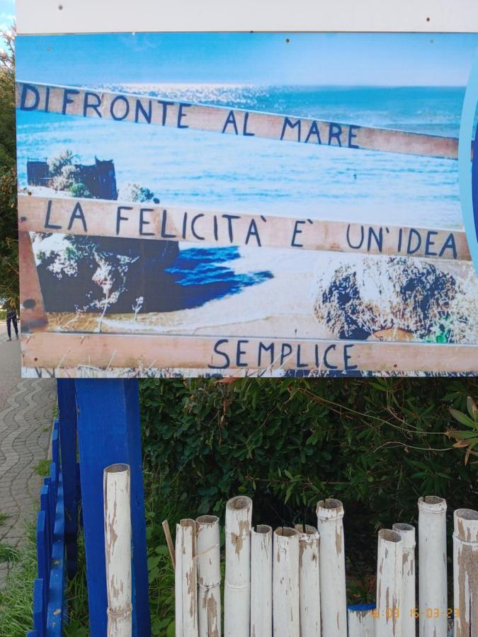 Summer&Winter Home By The Sea Fiumicino Exterior foto