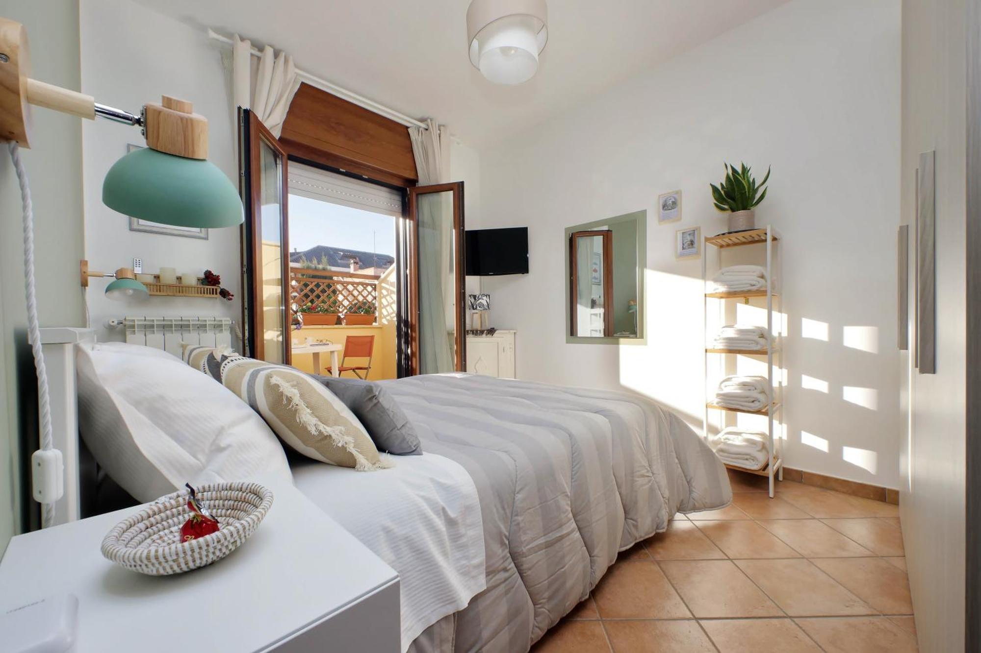 Summer&Winter Home By The Sea Fiumicino Exterior foto